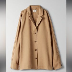 Aritzia Wilfred Freeform flowy button up shirt